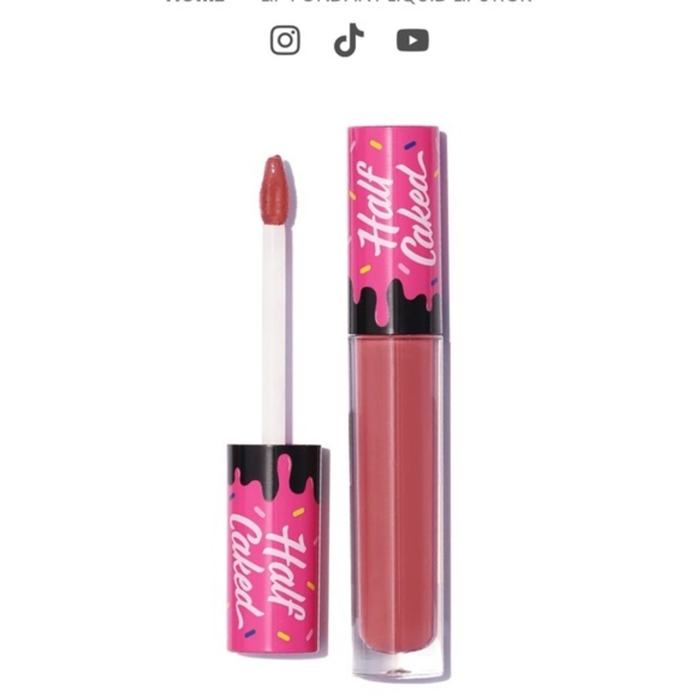 Half Caked Bamboo Banga  Fondant Lipstick